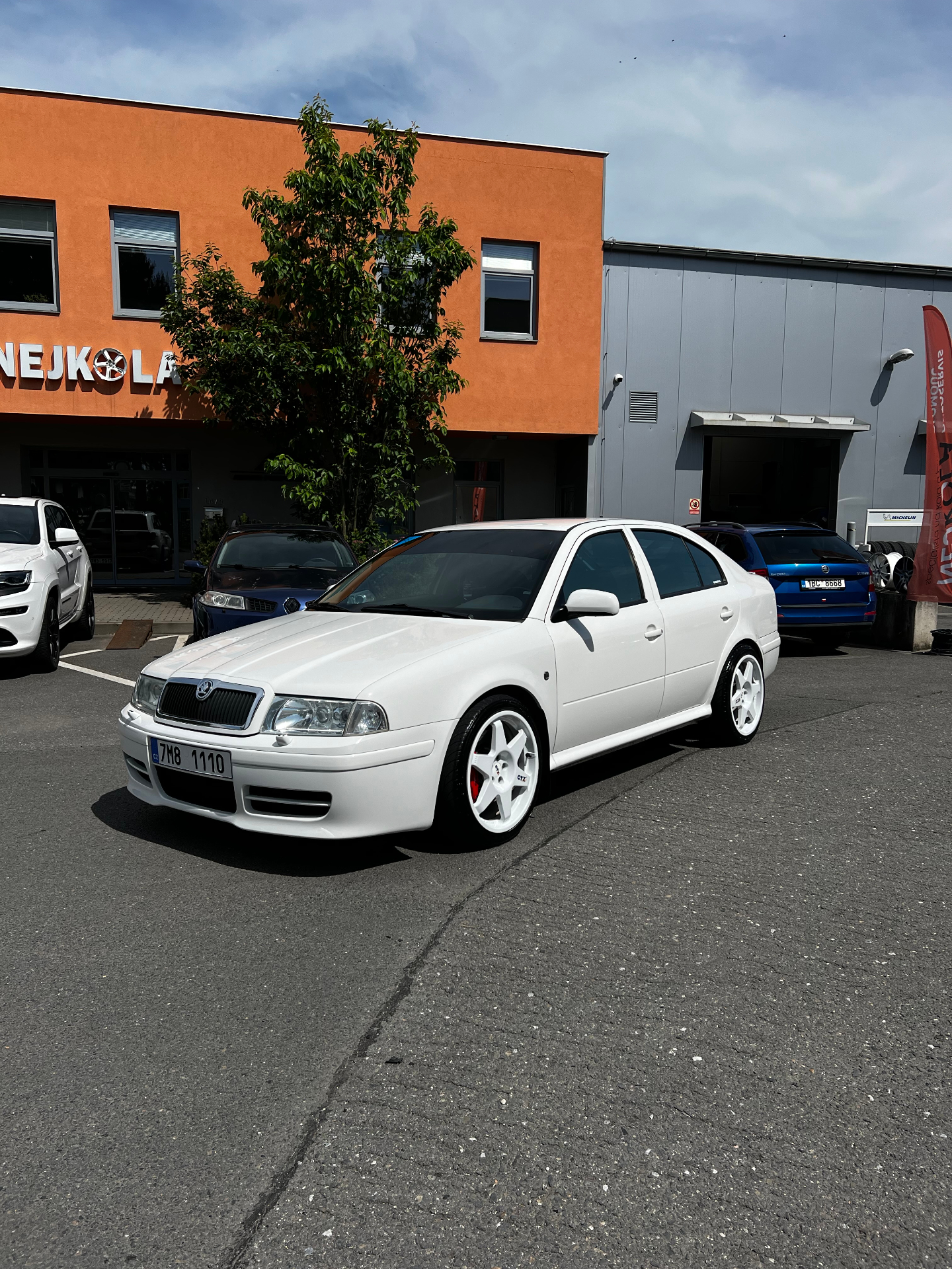 Škoda Octavia RS – leštění laku a keramická ochrana